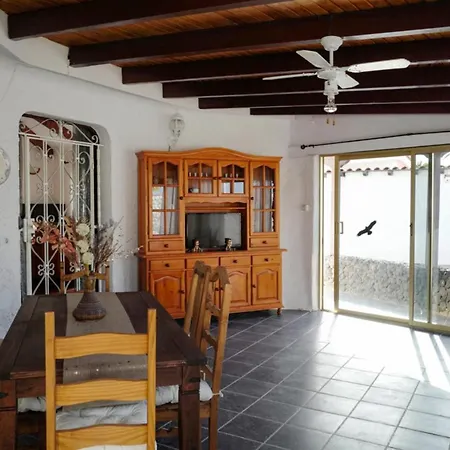 Amazing Garden Vila Puerto de Santiago (Tenerife)